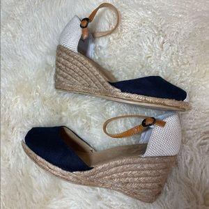 Pre-Owned White Mountain Wedge Heels Size 6 1/2